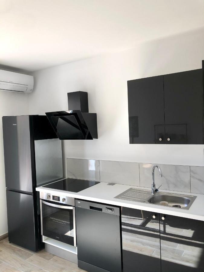 Cottage La Villa Sant Marti بيربينيو المظهر الخارجي الصورة